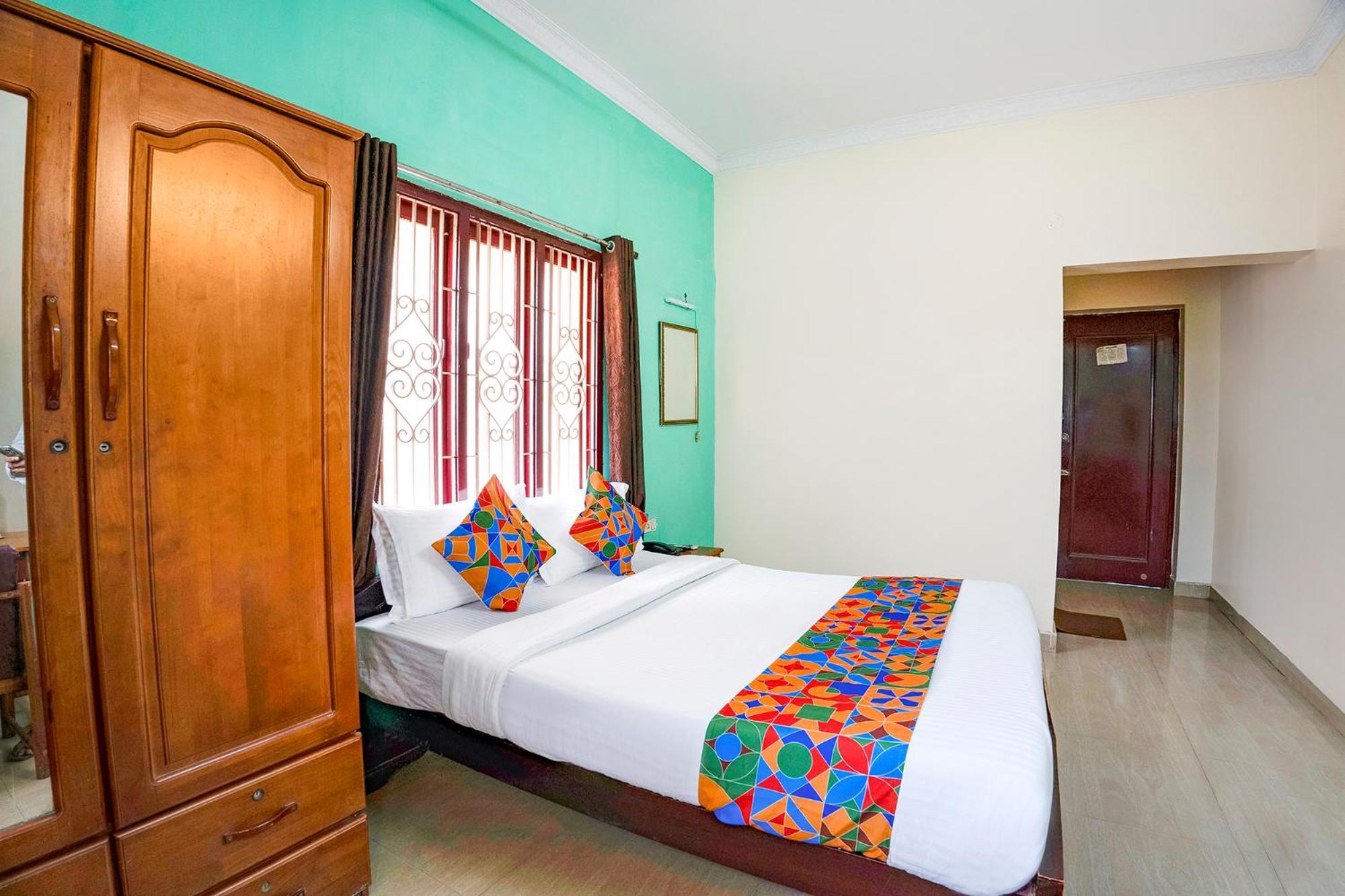 Fabhotel Home Tree Service Apartment - T Nagar Chennai Bagian luar foto