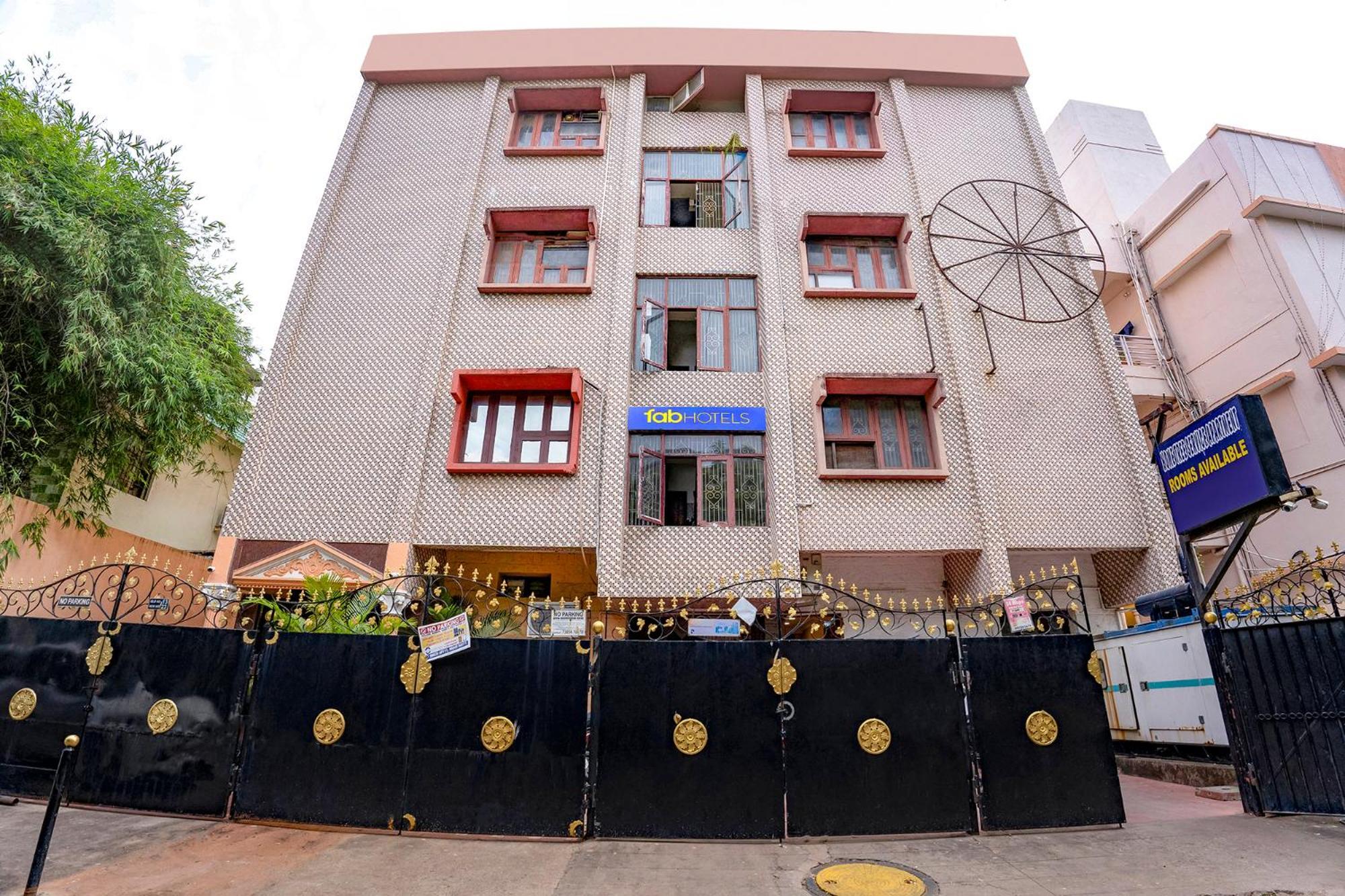 Fabhotel Home Tree Service Apartment - T Nagar Chennai Bagian luar foto