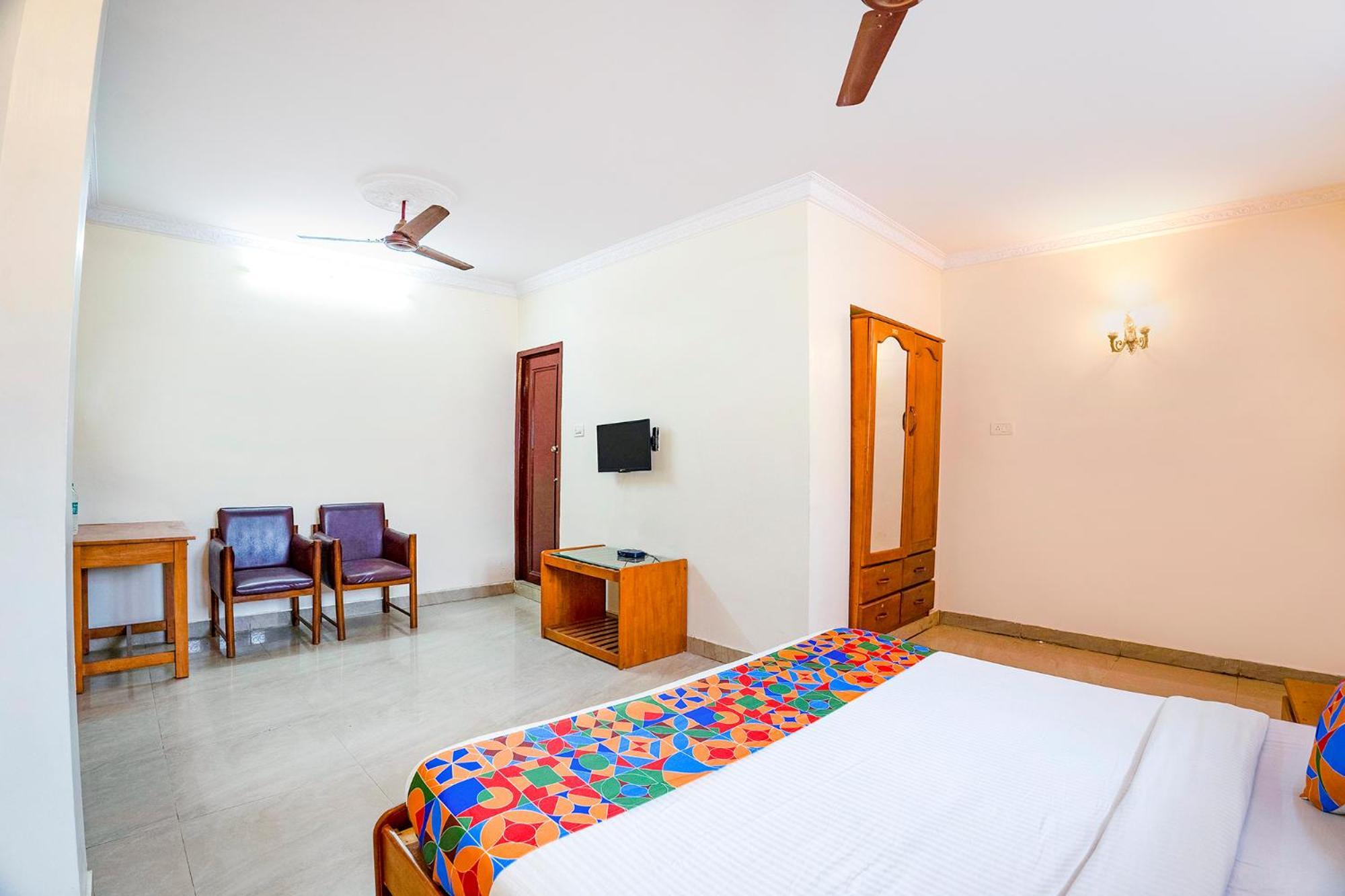Fabhotel Home Tree Service Apartment - T Nagar Chennai Bagian luar foto